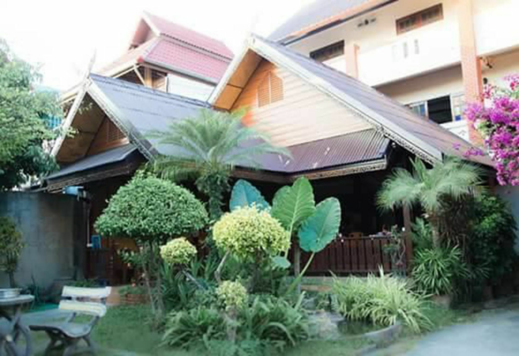 Little Home Guest House Chiang Mai Exterior photo